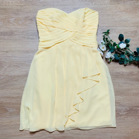 David’s Bridal Short Crinkle Chiffon Dress-Canary - Picture 2 of 8